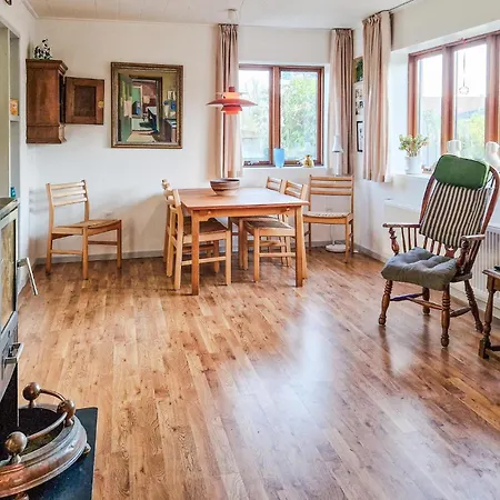 Holiday home Stunning In With Wifi