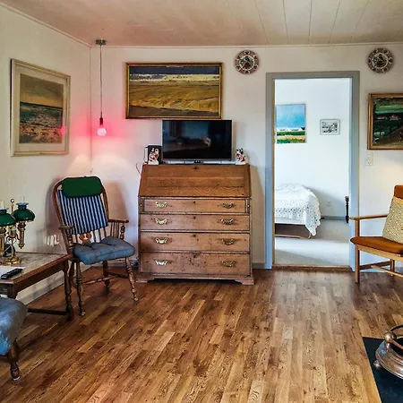 Holiday home Stunning In With Wifi Aalbaek